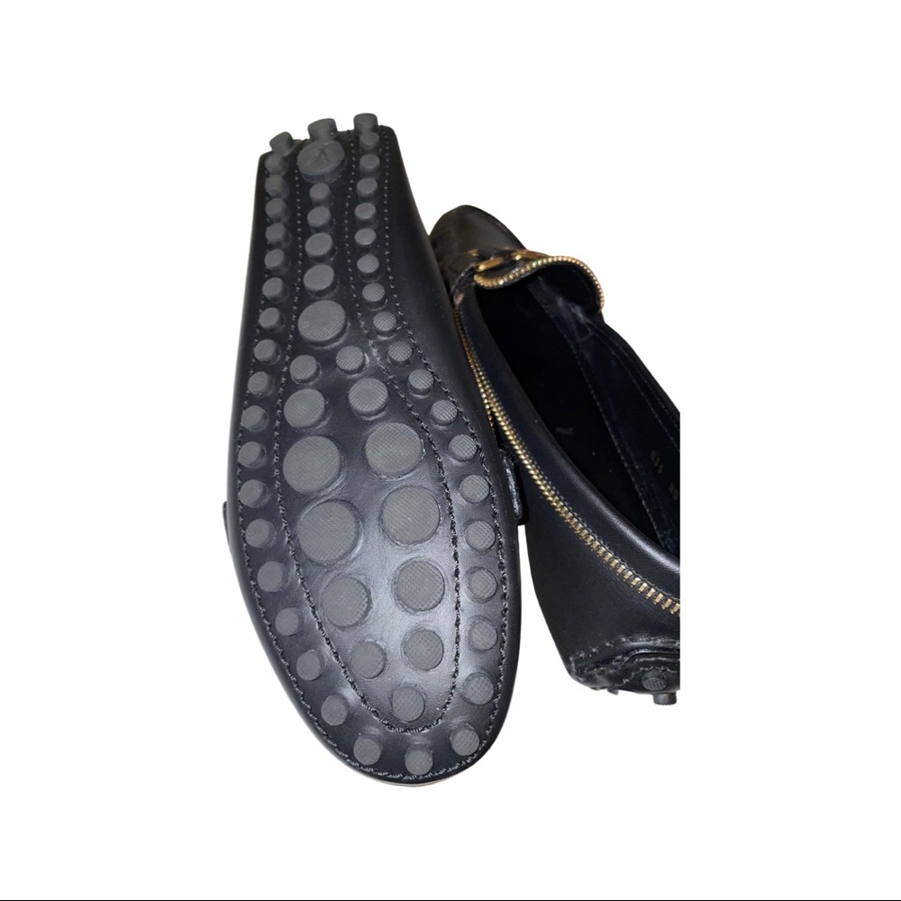 Authentic Louis Vuitton black loafers with gold 5 - Picture 12 of 16